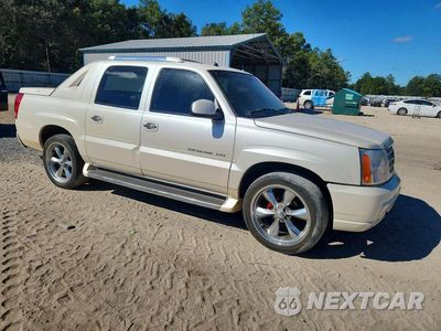 Czwarte zdjęcie samochodu z boku: 2005 CADILLAC ESCALADE EXT VIN:3GYEK62N75G193384 - miniatura