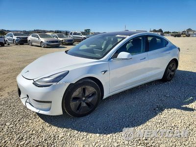2018 TESLA MODEL 3 5YJ3E1EA1JF045036 - główne zdjęcie licytacji z USA - miniatura