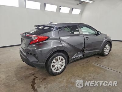 Trzecie zdjęcie samochodu z tyłu: 2021 TOYOTA C-HR LE VIN:NMTKHMBX3MR122520 - miniatura
