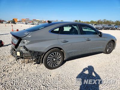 Trzecie zdjęcie samochodu z tyłu: 2023 HYUNDAI SONATA HYBRID LIMITED VIN:KMHL54JJ0PA065069 - miniatura