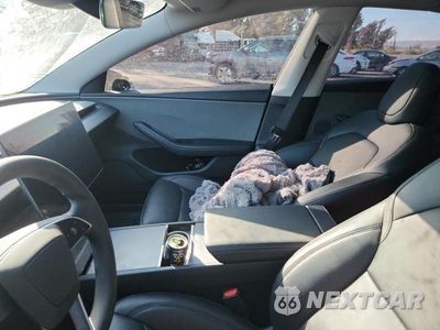 Zdjęcie 8 z 12 samochodu: 2026 TESLA MODEL 3 VIN:5YJ3E1EA8TF145914 - miniatura