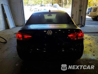 Zdjęcie 6 z 13 samochodu: 2012 VOLKSWAGEN PASSAT SE VIN:1VWBP7A35CC039057 - miniatura