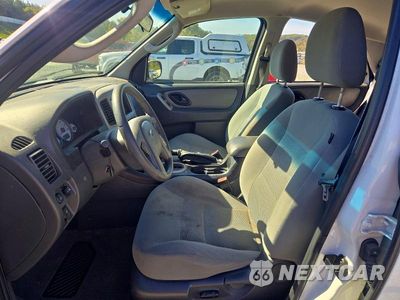 Zdjęcie 7 z 13 samochodu: 2006 FORD ESCAPE XLT VIN:1FMCU93116KB20683 - miniatura