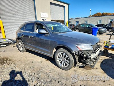Piąte zdjęcie samochodu w środku: 2014 AUDI Q5 PREMIUM PLUS VIN:WA1LFAFP4EA101205 - miniatura