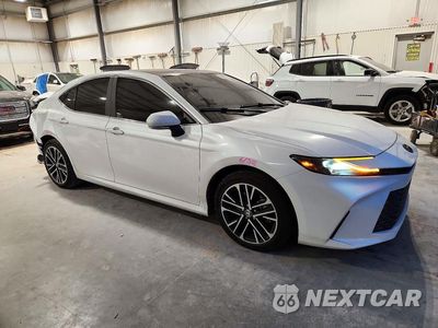 Czwarte zdjęcie samochodu z boku: 2026 TOYOTA CAMRY XLE VIN:4T1DBADK6TU555654 - miniatura