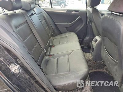 Zdjęcie 10 z 12 samochodu: 2015 VOLKSWAGEN JETTA SE VIN:3VWD17AJ2FM318509 - miniatura