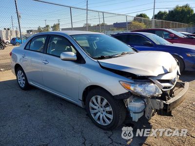 Czwarte zdjęcie samochodu z boku: 2012 TOYOTA COROLLA LE VIN:2T1BU4EEXCC917739 - miniatura