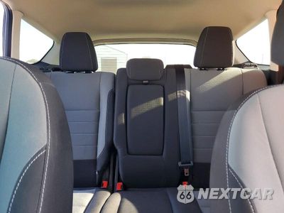 Zdjęcie 10 z 13 samochodu: 2016 FORD ESCAPE SE VIN:1FMCU9GX4GUC79699 - miniatura