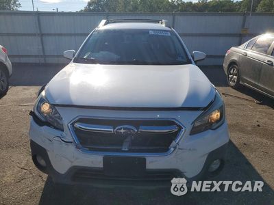 Piąte zdjęcie samochodu w środku: 2018 SUBARU OUTBACK 2.5I PREMIUM VIN:4S4BSACC3J3310542 - miniatura