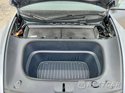Zdjęcie 11 z 12 samochodu: 2026 TESLA MODEL Y VIN:7SAYGDED6TA658686 - miniatura