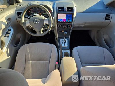 Zdjęcie 8 z 12 samochodu: 2010 TOYOTA COROLLA LE VIN:JTDBU4EE4AJ071111 - miniatura