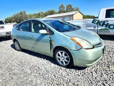 Czwarte zdjęcie samochodu z boku: 2007 TOYOTA PRIUS TOURING VIN:JTDKB20U773244691 - miniatura
