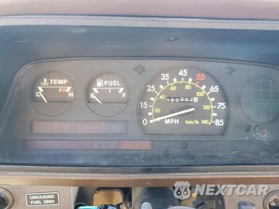 Zdjęcie 9 z 12 samochodu: 1983 TOYOTA PICKUP 1/2 TON RN44 VIN:JT4RN44D2D1158045 - miniatura