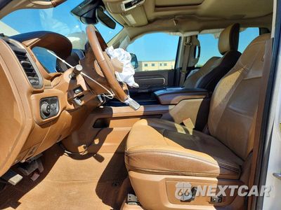 Zdjęcie 7 z 12 samochodu: 2019 RAM 2500 LONGHORN VIN:3C6UR5PL1KG708767 - miniatura