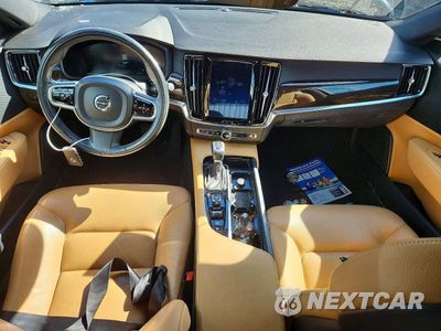 Zdjęcie 8 z 12 samochodu: 2018 VOLVO S90 T5 MOMENTUM VIN:LVY102MK5JP056755 - miniatura