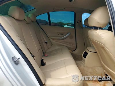 Zdjęcie 10 z 12 samochodu: 2015 BMW 320 I VIN:WBA3B1G50FNT06882 - miniatura