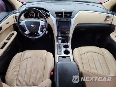 Zdjęcie 8 z 13 samochodu: 2012 CHEVROLET TRAVERSE LTZ VIN:1GNKVLED0CJ188922 - miniatura
