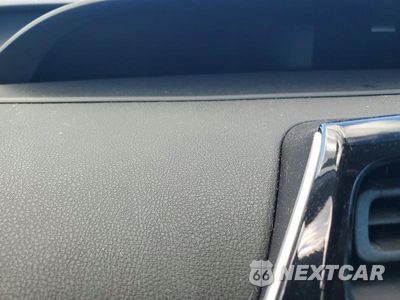 Zdjęcie 9 z 12 samochodu: 2016 TOYOTA PRIUS TWO VIN:JTDKBRFUXG3007953 - miniatura