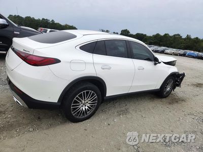 Trzecie zdjęcie samochodu z tyłu: 2025 MERCEDES-BENZ GLC COUPE 300 4MATIC VIN:W1NKJ4HB6SF243176 - miniatura