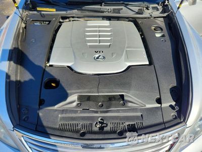 Zdjęcie 11 z 12 samochodu: 2010 LEXUS LS 460 VIN:JTHBL1EFXA5098038 - miniatura