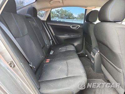 Zdjęcie 10 z 13 samochodu: 2016 NISSAN SENTRA SR VIN:3N1AB7AP5GY338628 - miniatura