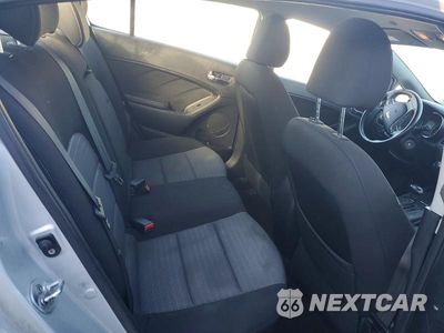 Zdjęcie 10 z 13 samochodu: 2015 KIA FORTE EX VIN:KNAFX4A87F5286701 - miniatura