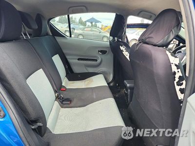 Zdjęcie 10 z 13 samochodu: 2014 TOYOTA PRIUS C THREE VIN:JTDKDTB39E1562874 - miniatura