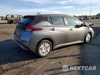 Trzecie zdjęcie samochodu z tyłu: 2024 NISSAN LEAF S VIN:1N4AZ1BV9RC555099 - miniatura