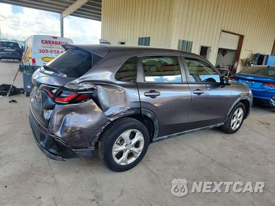 Trzecie zdjęcie samochodu z tyłu: 2023 HONDA HR-V LX VIN:3CZRZ2H35PM721875 - miniatura