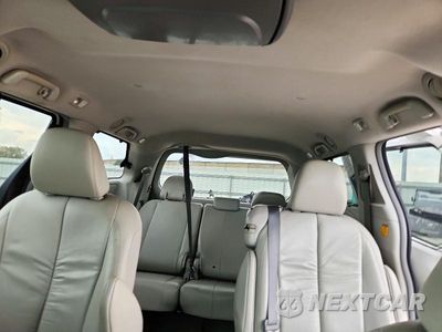 Zdjęcie 10 z 13 samochodu: 2011 TOYOTA SIENNA XLE 8-PASSENGER VIN:5TDYK3DC3BS147092 - miniatura