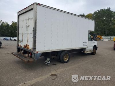 Trzecie zdjęcie samochodu z tyłu: 2008 FORD ECONOLINE E350 SUPER DUTY CUTAWAY VAN VIN:1FDWE35LX8DB58572 - miniatura