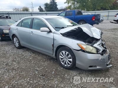 Czwarte zdjęcie samochodu z boku: 2007 TOYOTA CAMRY CE VIN:4T4BE46K17R003231 - miniatura