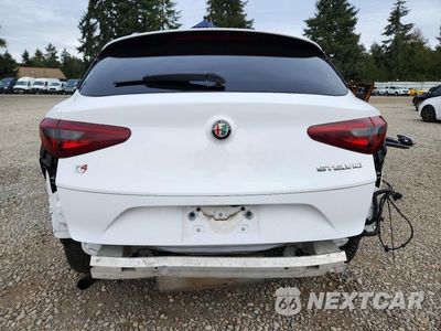 Zdjęcie 6 z 14 samochodu: 2022 ALFA ROMEO STELVIO TI VIN:ZASPAKBN0N7D46779 - miniatura