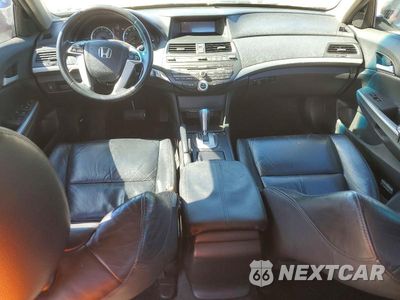 Zdjęcie 8 z 12 samochodu: 2008 HONDA ACCORD EXL VIN:1HGCP36818A022023 - miniatura