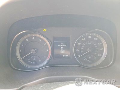 Zdjęcie 9 z 13 samochodu: 2019 HYUNDAI KONA SEL VIN:KM8K6CAA9KU382164 - miniatura