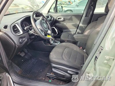 Zdjęcie 7 z 12 samochodu: 2020 JEEP RENEGADE LATITUDE VIN:ZACNJABB4LPL91107 - miniatura