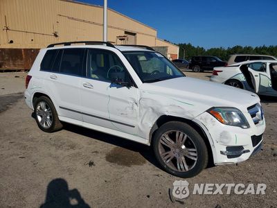 Czwarte zdjęcie samochodu z boku: 2015 MERCEDES-BENZ GLK 350 VIN:WDCGG5HBXFG380262 - miniatura