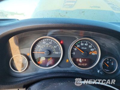 Zdjęcie 9 z 12 samochodu: 2016 JEEP WRANGLER UNLIMITED SAHARA VIN:1C4BJWEGXGL310891 - miniatura