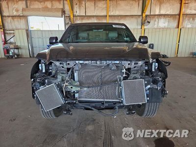 Piąte zdjęcie samochodu w środku: 2025 TOYOTA TUNDRA CREWMAX LIMITED VIN:5TFJA5DB7SX298938 - miniatura