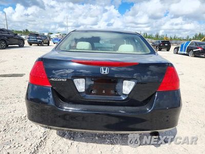 Zdjęcie 6 z 13 samochodu: 2006 HONDA ACCORD SE VIN:1HGCM56326A129779 - miniatura