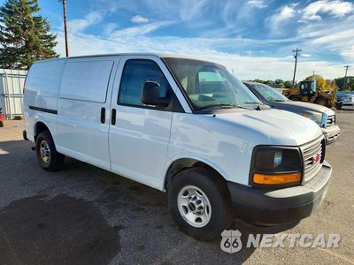 Czwarte zdjęcie samochodu z boku: 2017 GMC SAVANA 2500 CARGO DELIVERY VAN VIN:1GTW7AFF0H1914343 - miniatura