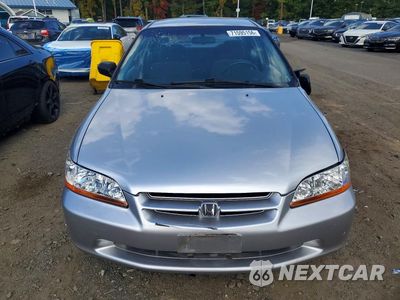 Piąte zdjęcie samochodu w środku: 1999 HONDA ACCORD DX VIN:1HGCF8643XA157113 - miniatura