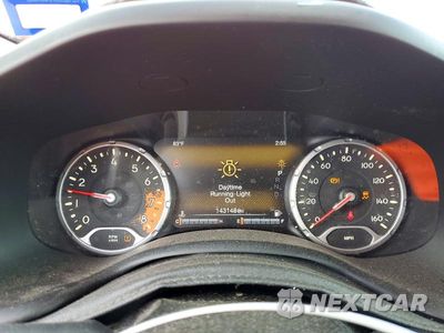Zdjęcie 9 z 13 samochodu: 2016 JEEP RENEGADE LIMITED VIN:ZACCJBDT7GPD07051 - miniatura