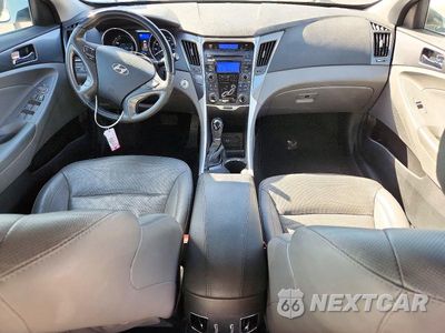 Zdjęcie 8 z 12 samochodu: 2012 HYUNDAI SONATA HYBRID VIN:KMHEC4A48CA057000 - miniatura