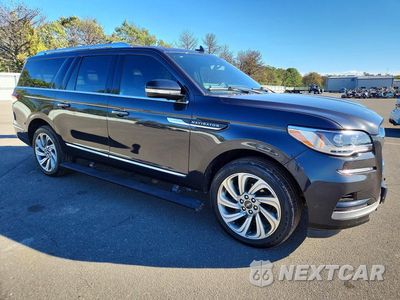 Czwarte zdjęcie samochodu z boku: 2023 LINCOLN NAVIGATOR L RESERVE VIN:5LMJJ3LG1PEL04228 - miniatura