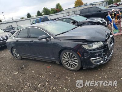 Czwarte zdjęcie samochodu z boku: 2019 LINCOLN MKZ VIN:3LN6L5A97KR617132 - miniatura