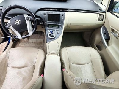 Zdjęcie 8 z 12 samochodu: 2010 TOYOTA PRIUS IV VIN:JTDKN3DU8A0122101 - miniatura