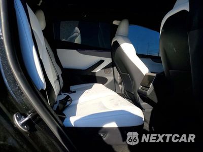 Zdjęcie 11 z 13 samochodu: 2026 TESLA MODEL Y VIN:7SAYGDED0TF658587 - miniatura