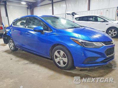 Czwarte zdjęcie samochodu z boku: 2018 CHEVROLET CRUZE LT VIN:3G1BE6SM6JS652900 - miniatura