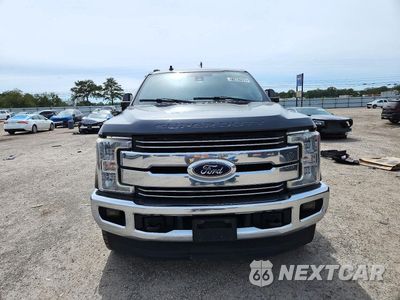 Piąte zdjęcie samochodu w środku: 2019 FORD F350 SUPER DUTY VIN:1FT8W3BT5KEC21397 - miniatura